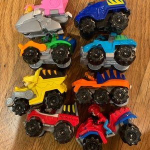 Paw patrol Dino vehicles